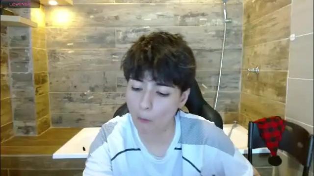 Image 2 of bryce_evans Stream on Chaturbate on 25 days ago