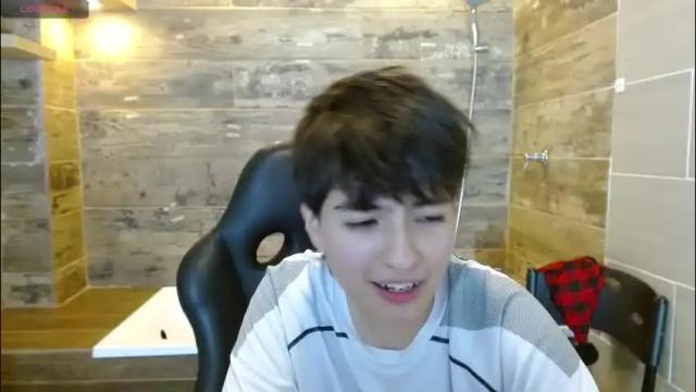 Image 4 of bryce_evans Stream on Chaturbate on 25 days ago