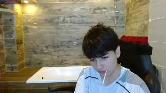 Image 8 of bryce_evans Stream on Chaturbate on 25 days ago