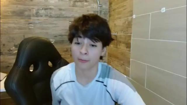 Image 11 of bryce_evans Stream on Chaturbate on 2 days ago