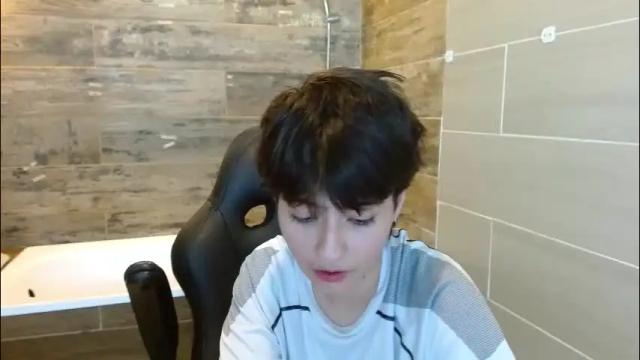 Image 3 of bryce_evans Stream on Chaturbate on 2 days ago