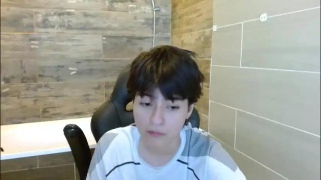 Image 4 of bryce_evans Stream on Chaturbate on 2 days ago