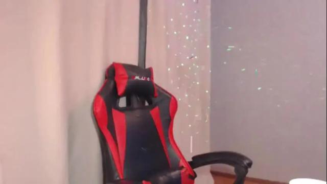 Image 11 of btf_girl4u Stream on Chaturbate on 20 months ago