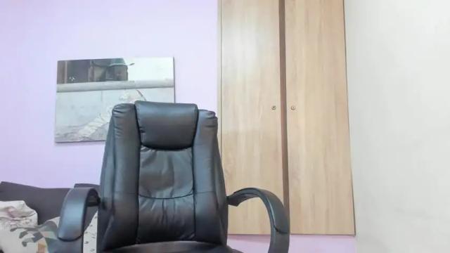 Image 3 of bu1terfly Stream on Chaturbate on 19 months ago