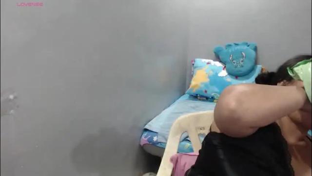 Image 7 of bubblebuttpinay Stream on Chaturbate on 4 days ago