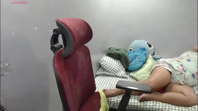 Image 8 of bubblebuttpinay Stream on Chaturbate on 2 days ago