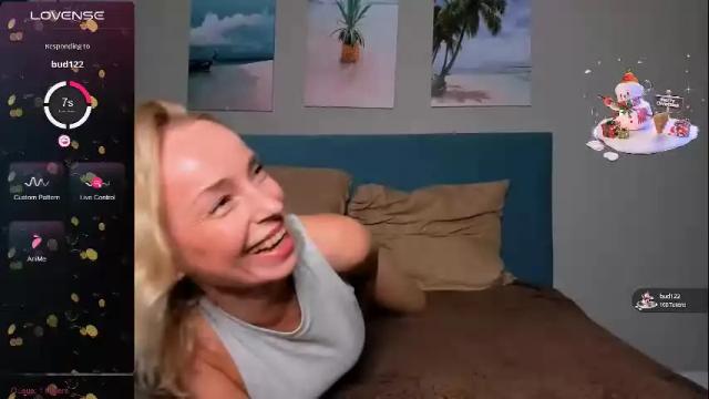 Image 8 of bubbling_crush Stream on Chaturbate on 27 days ago