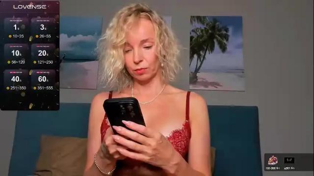 Thumbnail 3, bubbling_crush's Stream at Chaturbate, 25 days ago