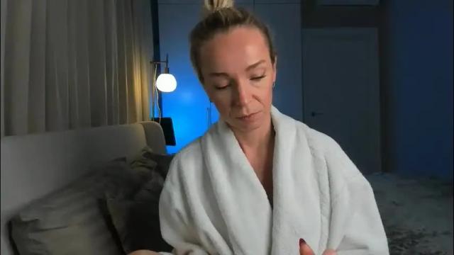 Thumbnail 2, bubbling_crush's Stream at Chaturbate, 13 hours ago