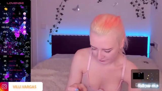 Image 12 of buble_gum_ Stream on Chaturbate on 18 months ago