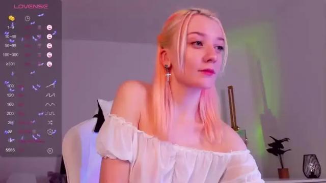 Image 12 of buble_gum_ Stream on Chaturbate on 26 months ago