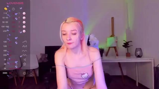 Image 7 of buble_gum_ Stream on Chaturbate on 26 months ago