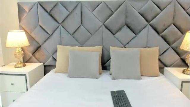 Image 10 of buda_and_cataleya_ Stream on Chaturbate on 2 months ago