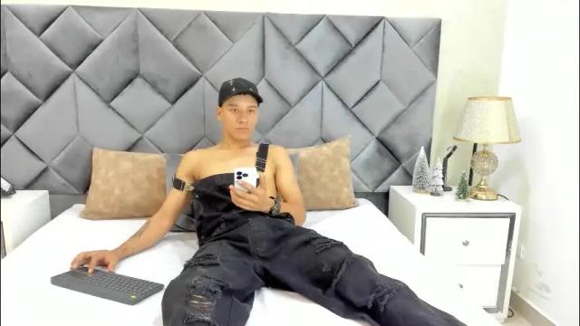 Thumbnail 1, buda_and_cataleya_'s Stream at Chaturbate, 1 month ago