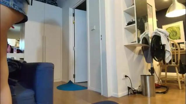 Image 3 of buddiup2 Stream on Chaturbate on 2 months ago