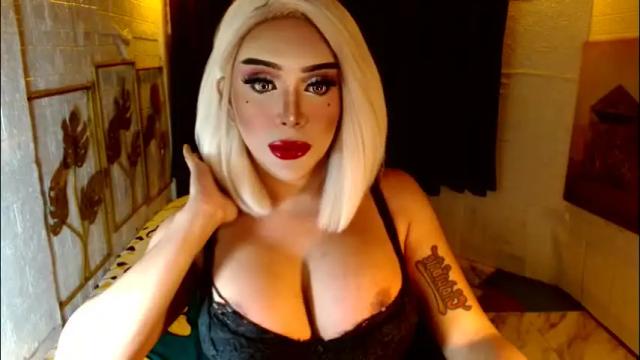 Image 10 of buena_fortuna Stream on Chaturbate on 2 months ago