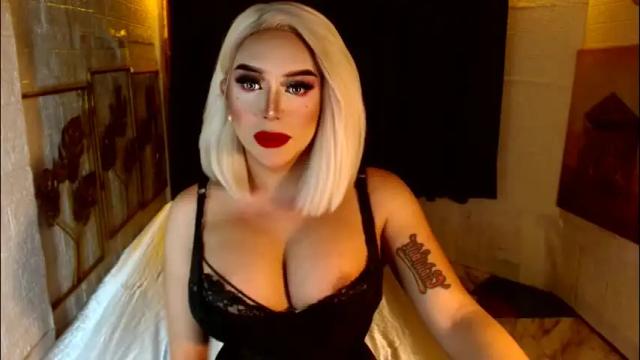 Image 6 of buena_fortuna Stream on Chaturbate on 1 month ago