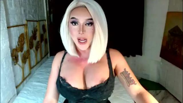 Image 7 of buena_fortuna Stream on Chaturbate on 1 month ago