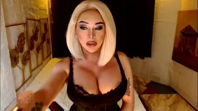 Image 6 of buena_fortuna Stream on Chaturbate on 1 month ago