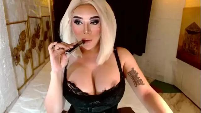 Image 2 of buena_fortuna Stream on Chaturbate on 29 days ago