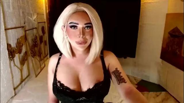 Image 3 of buena_fortuna Stream on Chaturbate on 21 days ago