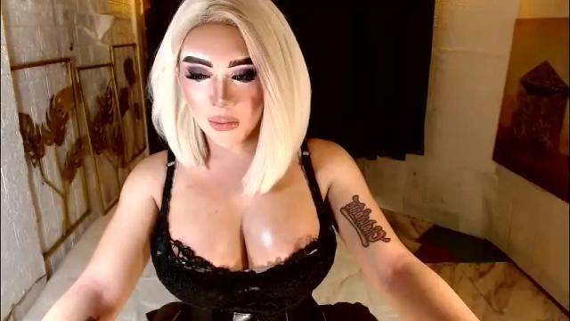 Image 4 of buena_fortuna Stream on Chaturbate on 19 days ago