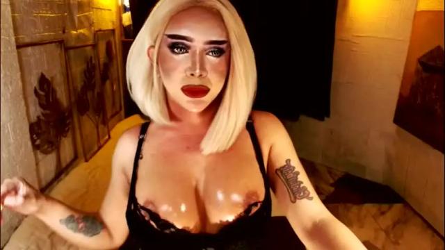 Image 3 of buena_fortuna Stream on Chaturbate on 1 month ago