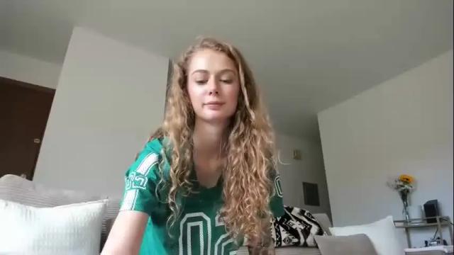 Thumbnail 1, buffybarloe's Stream at Chaturbate, 2 months ago