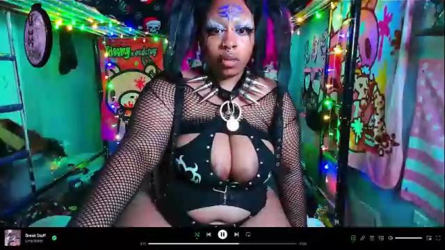 Image 8 of bunixthebunny Stream on Chaturbate on 1 month ago