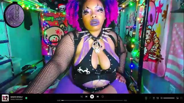 Image 3 of bunixthebunny Stream on Chaturbate on 1 month ago