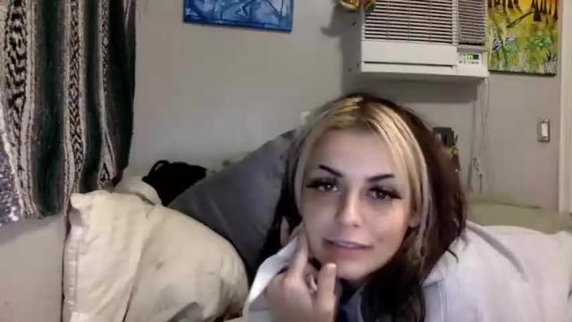 Thumbnail 1, bunnibaby333's Stream at Chaturbate, 23 months ago