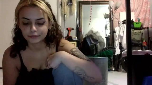 Thumbnail 1, bunnibaby333's Stream at Chaturbate, 23 months ago