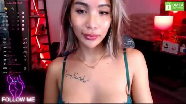 Image 10 of bunnieangelts Stream on Chaturbate on 18 months ago