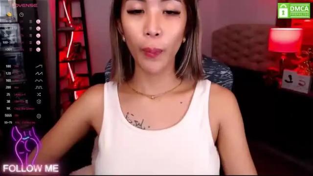 Image 12 of bunnieangelts Stream on Chaturbate on 18 months ago