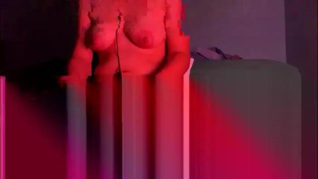 Image 2 of bunny15888 Stream on Chaturbate on 2 months ago