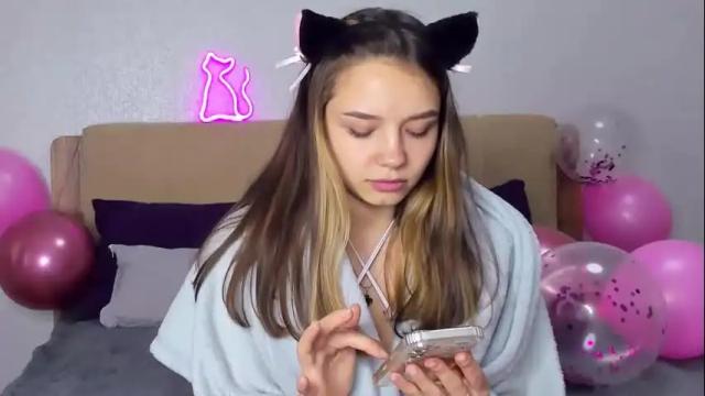 Image 2 of bunny_bonny Stream on Chaturbate on 4 days ago