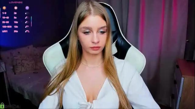 Image 11 of bunny_wetty Stream on Chaturbate on 2 months ago