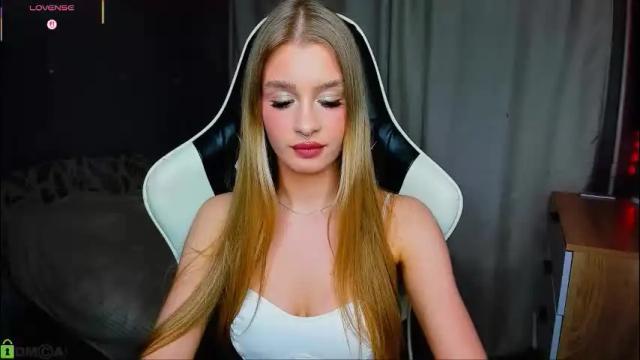 Image 4 of bunny_wetty Stream on Chaturbate on 2 months ago