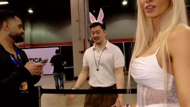 Image 11 of bunnydollstella Stream on Chaturbate on 9 days ago
