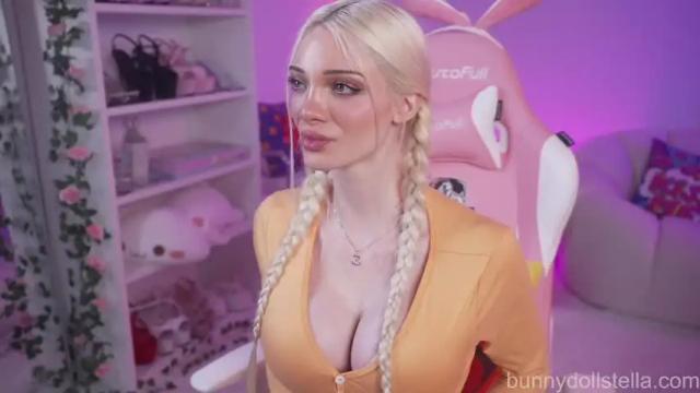 Image 8 of bunnydollstella Stream on Chaturbate on 8 days ago