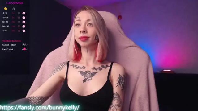 Image 11 of bunnykelly Stream on Chaturbate on 13 months ago