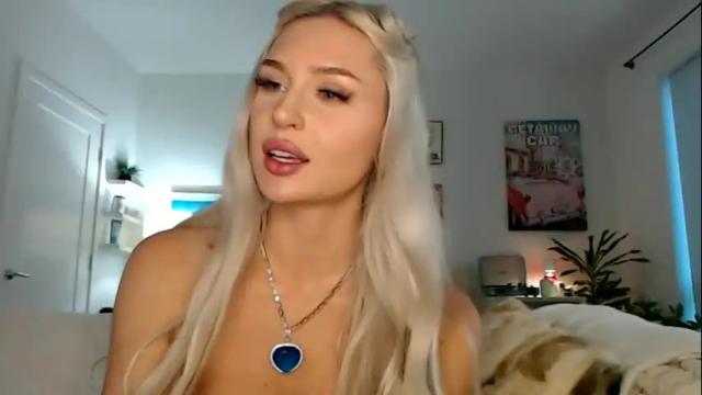 Thumbnail 3, bunnykhalessi's Stream at Chaturbate, 17 months ago