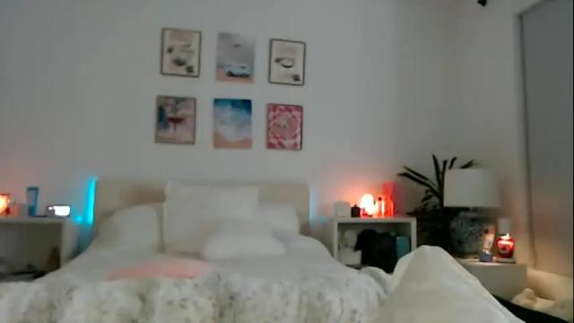 Image 4 of bunnykhalessi Stream on Chaturbate on 16 months ago