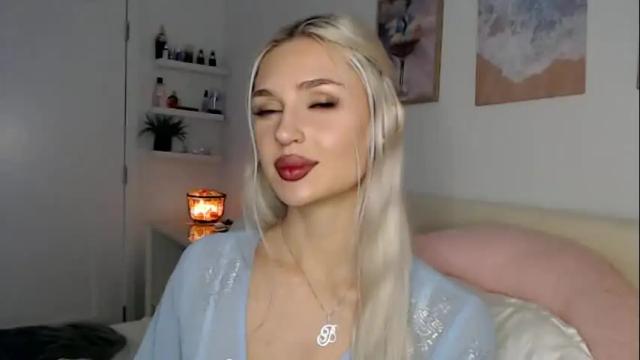 Image 4 of bunnykhalessi Stream on Chaturbate on 14 months ago
