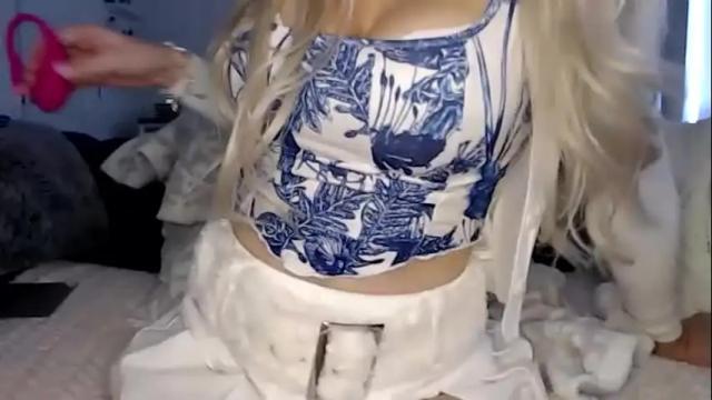 Image 10 of bunnykhalessi Stream on Chaturbate on 14 months ago