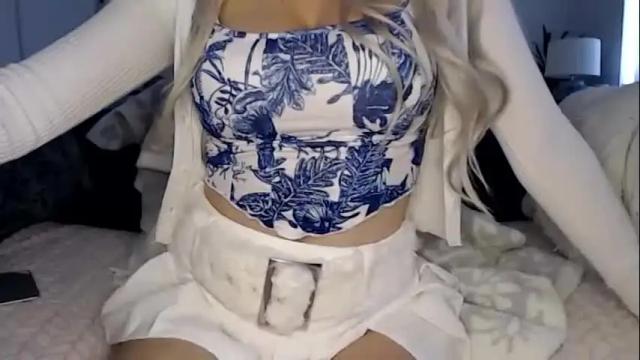 Image 3 of bunnykhalessi Stream on Chaturbate on 14 months ago