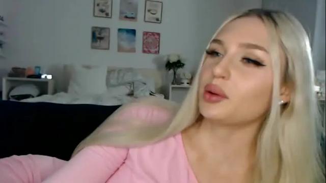 Image 2 of bunnykhalessi Stream on Chaturbate on 14 months ago