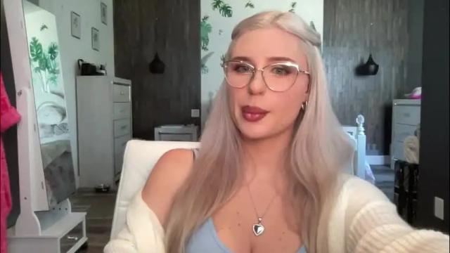 Image 8 of bunnykhalessi Stream on Chaturbate on 1 month ago