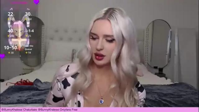 Image 6 of bunnykhalessi Stream on Chaturbate on 26 days ago