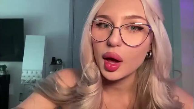 Image 6 of bunnykhalessi Stream on Chaturbate on 2 days ago